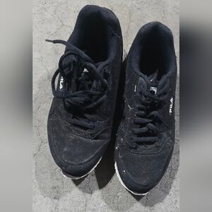 Fila Women’s Black Lace-Up Athletic Sneakers with White Accent